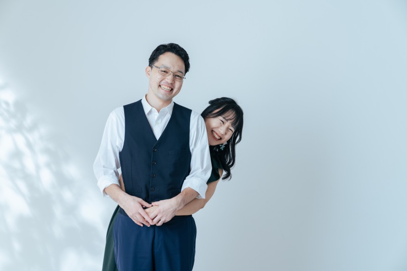 後ろからひょっこり