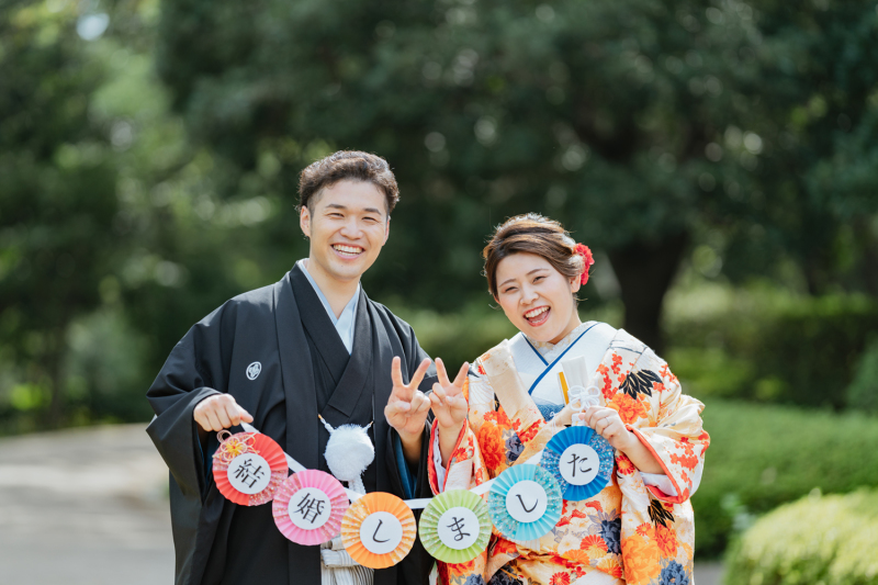 お二人の持ってきた小物を使って