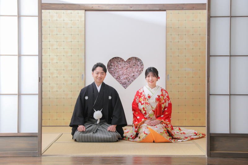 2人の間にハート!