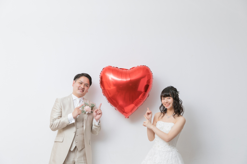 赤いハートを使って