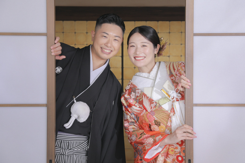 和装と洋装で元気にスタジオ撮影しました!