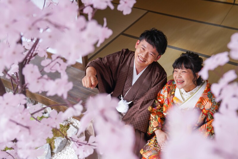 満開の桜の中で