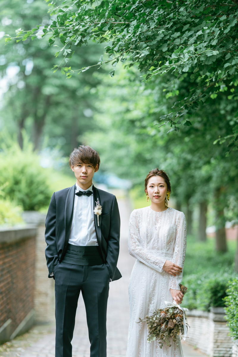 シンプルに緑を背景に