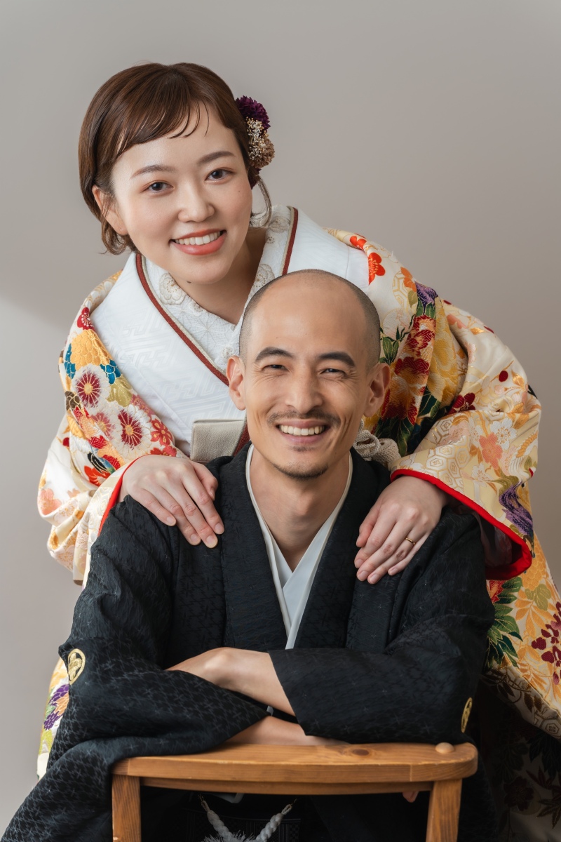 後ろから
