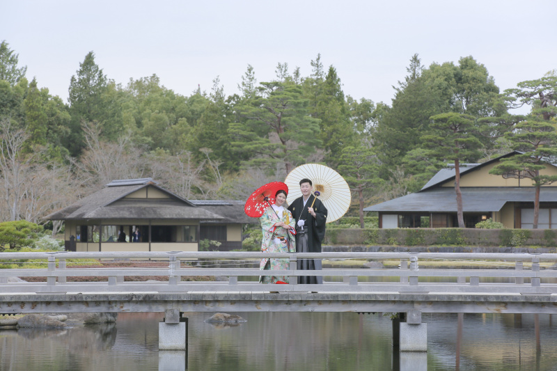 ブリッジの上で。