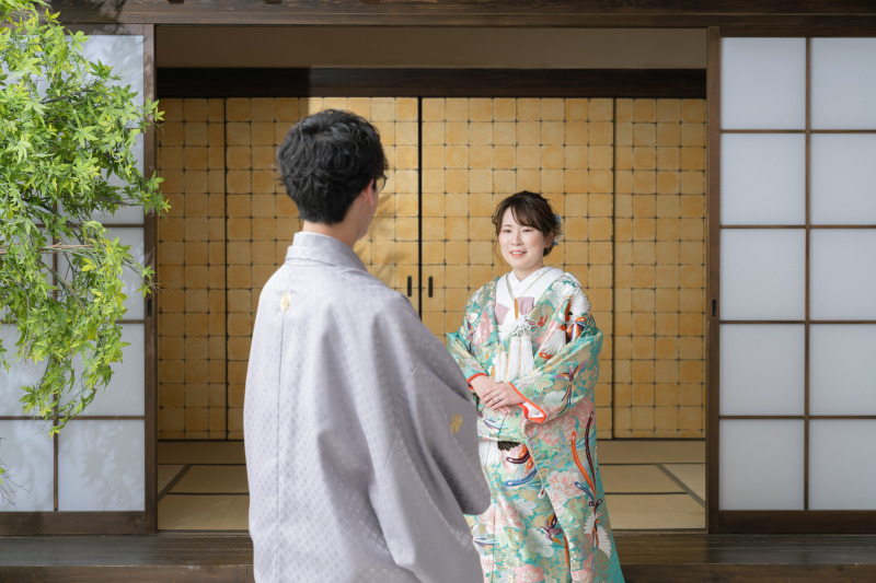 ご新郎様を見つめて