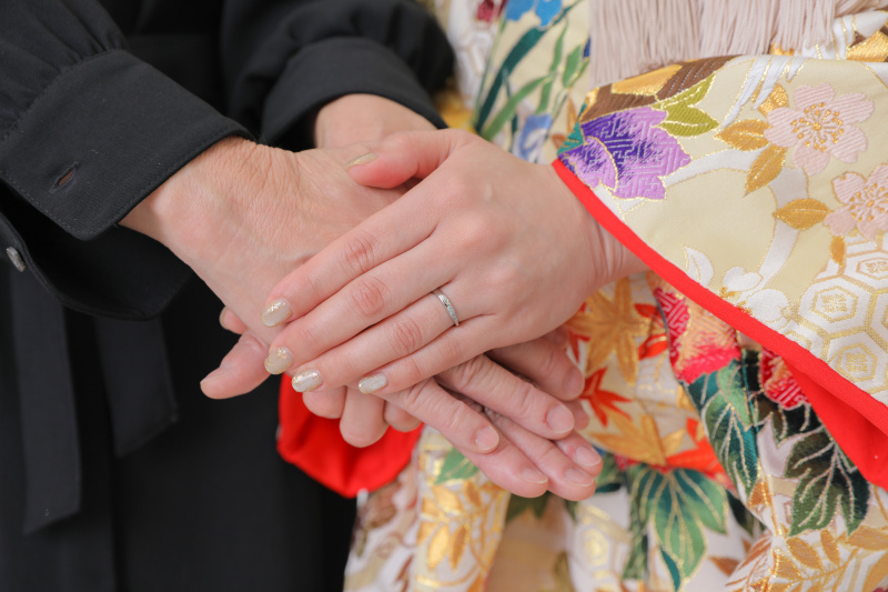 お母様と一緒に。