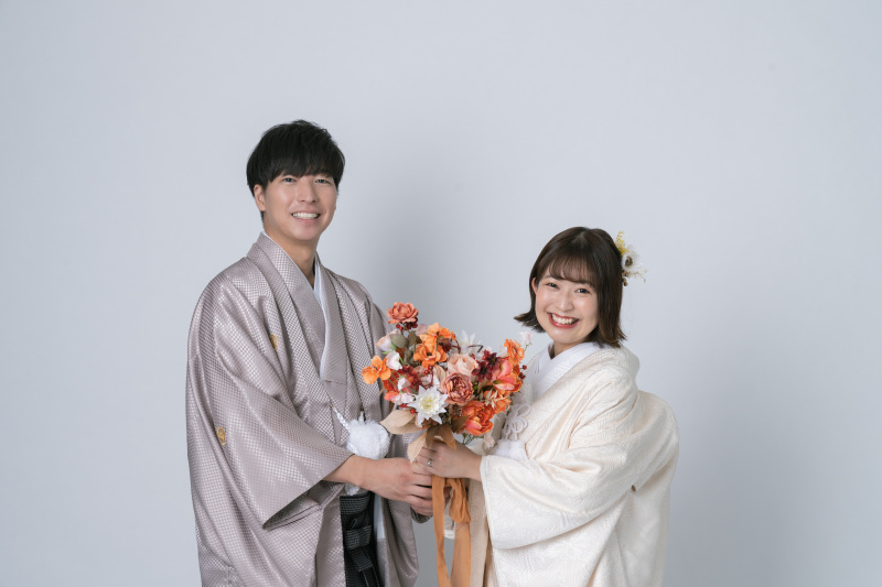 ふたりで持って