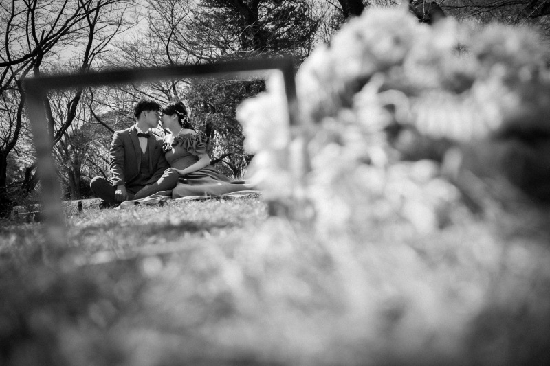 モノクロームに刻む、永遠の誓い