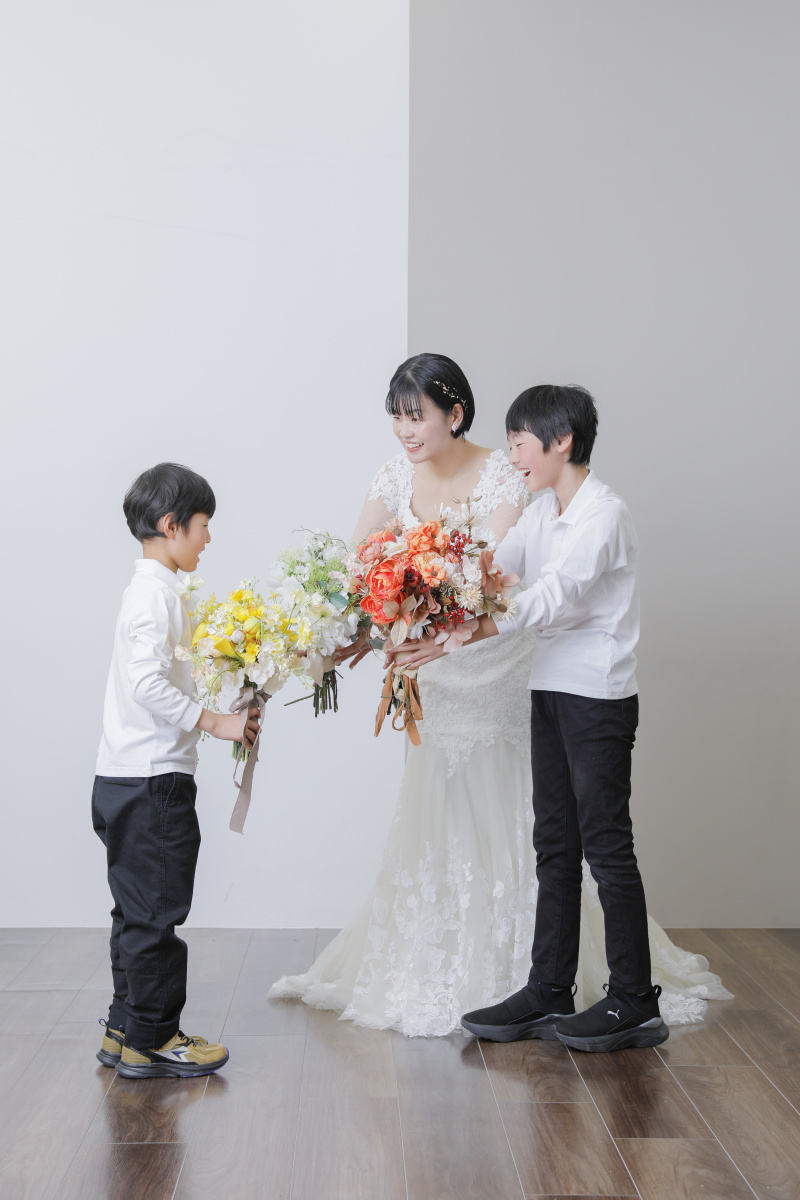 お母様と一緒に。