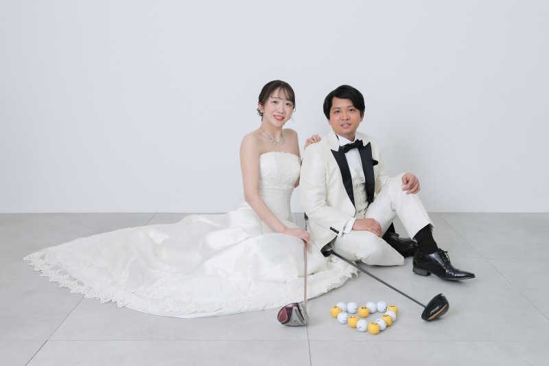 ゴルフクラブとハートのボールで