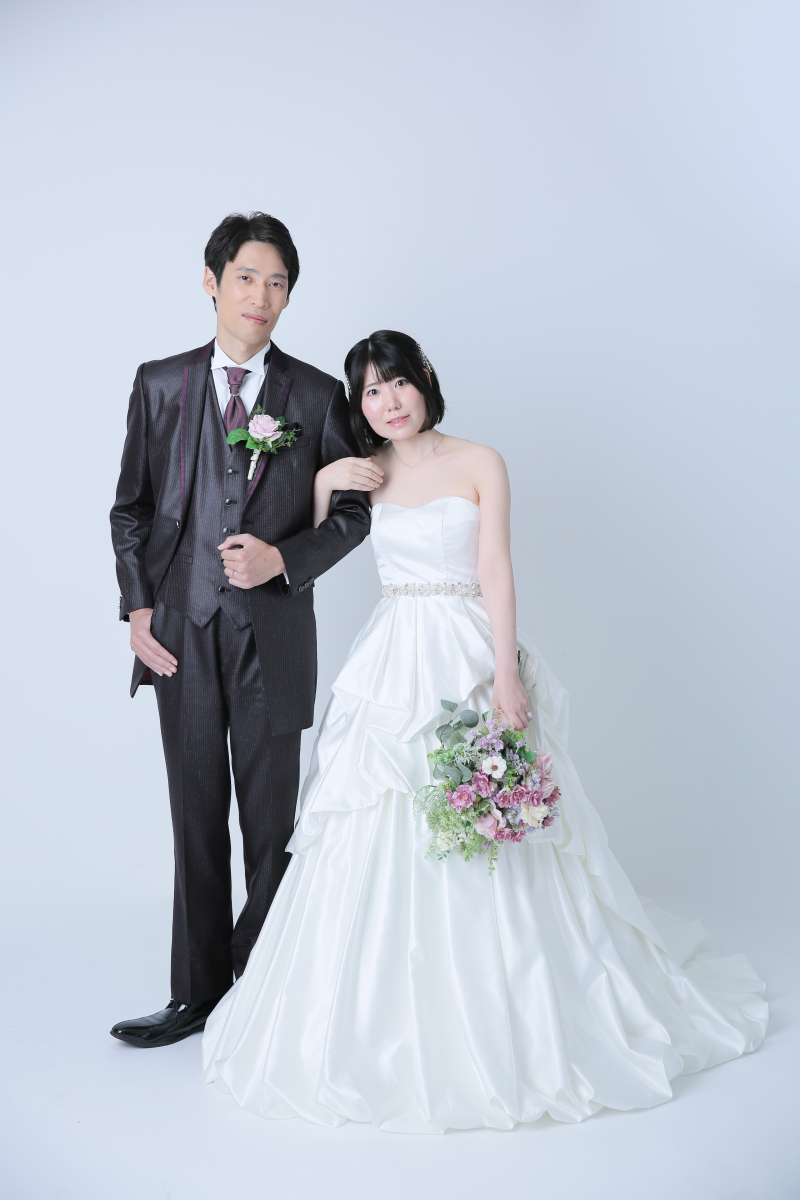 エスコートポーズで