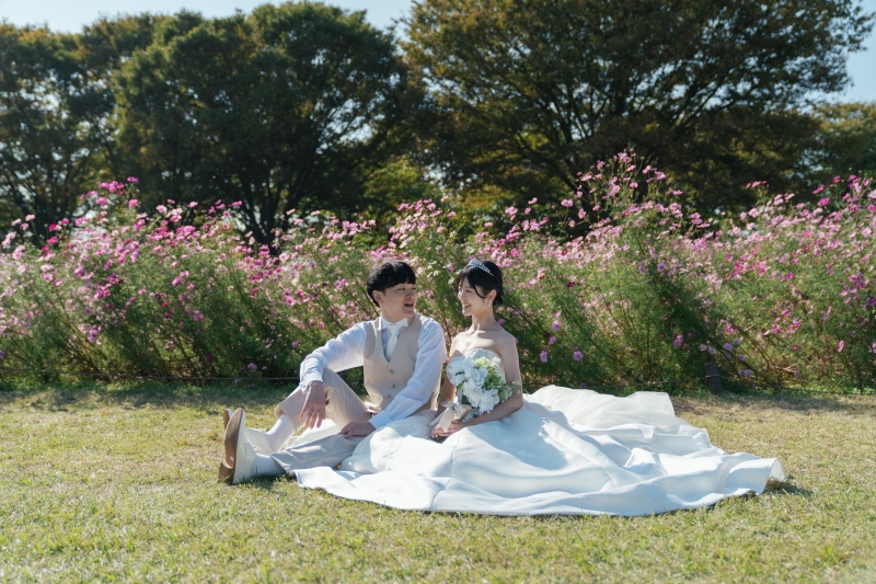 座ったショットも