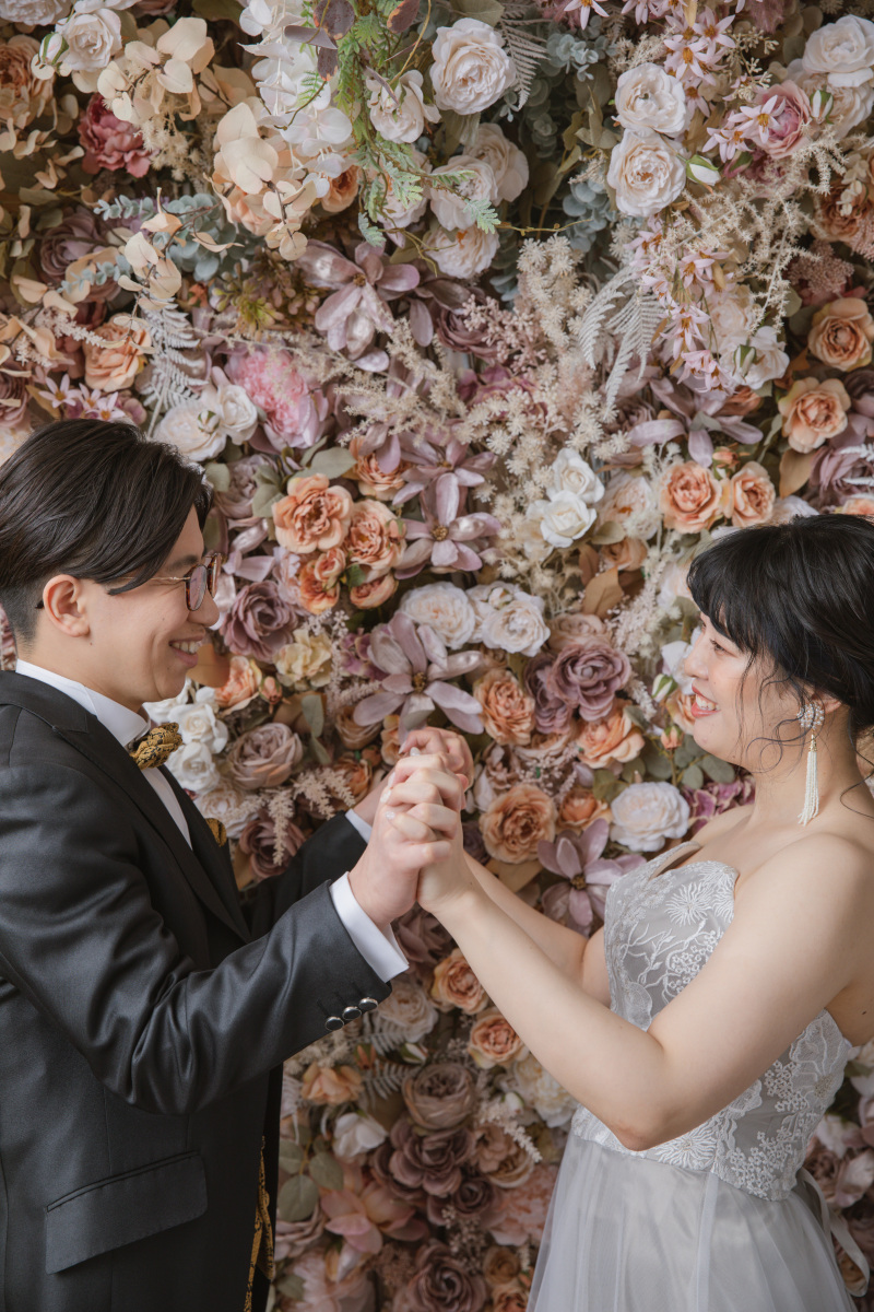 見つめ合って！