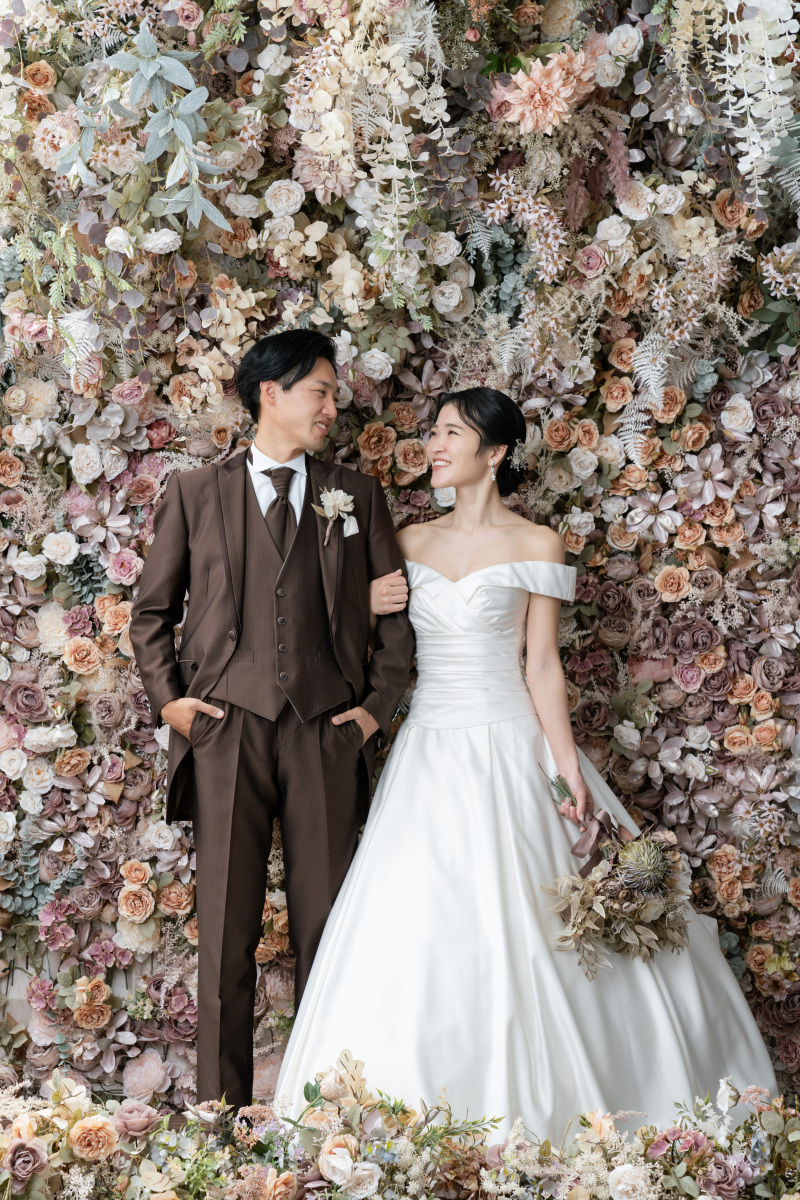 最初はAラインドレス!