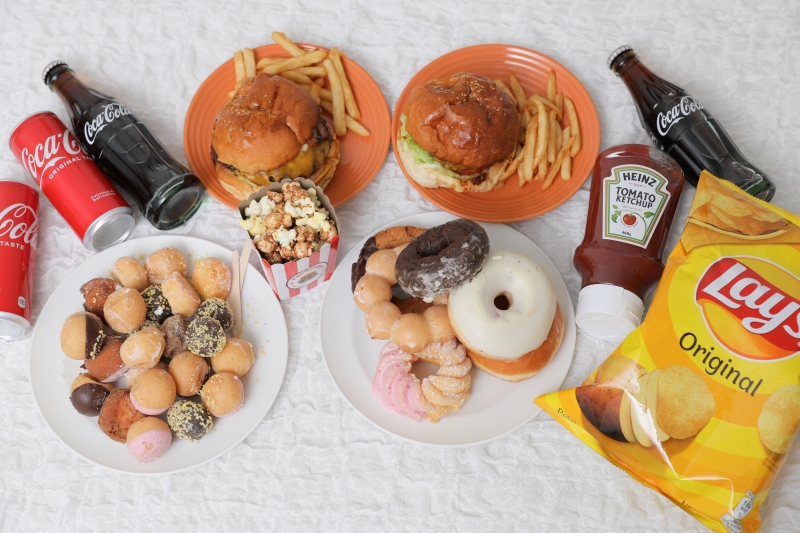 ハンバーガー!ドーナツ!!