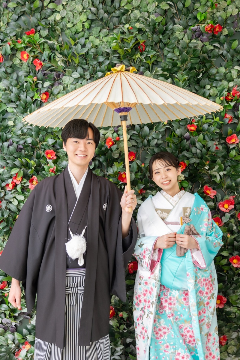 和傘と椿とお着物と