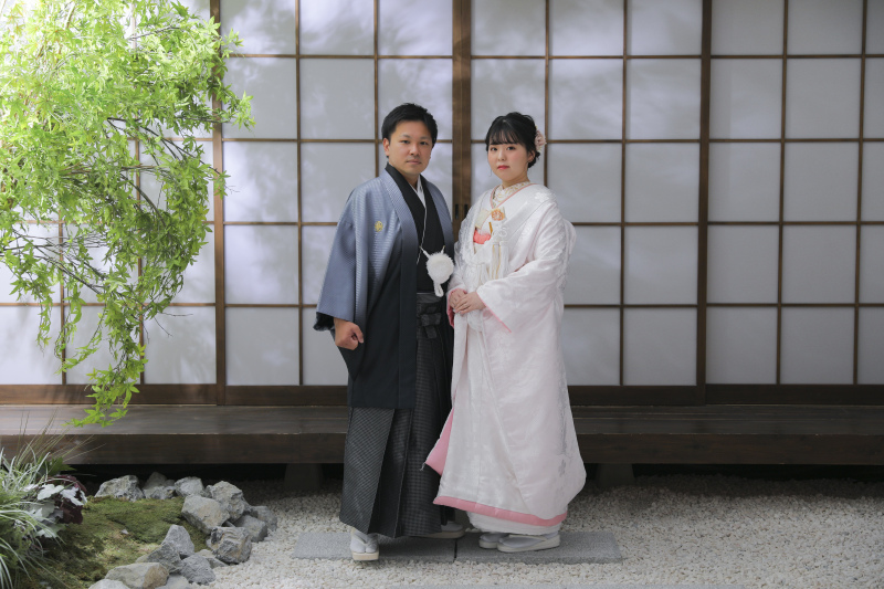 まずは和装から!