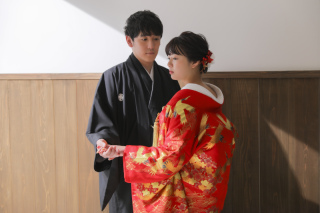 和装屋内庭園スタジオ！