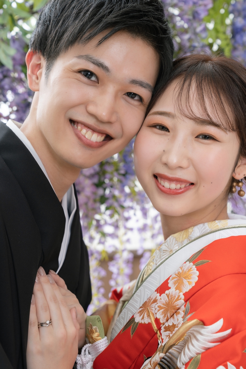 ぎゅっと寄って