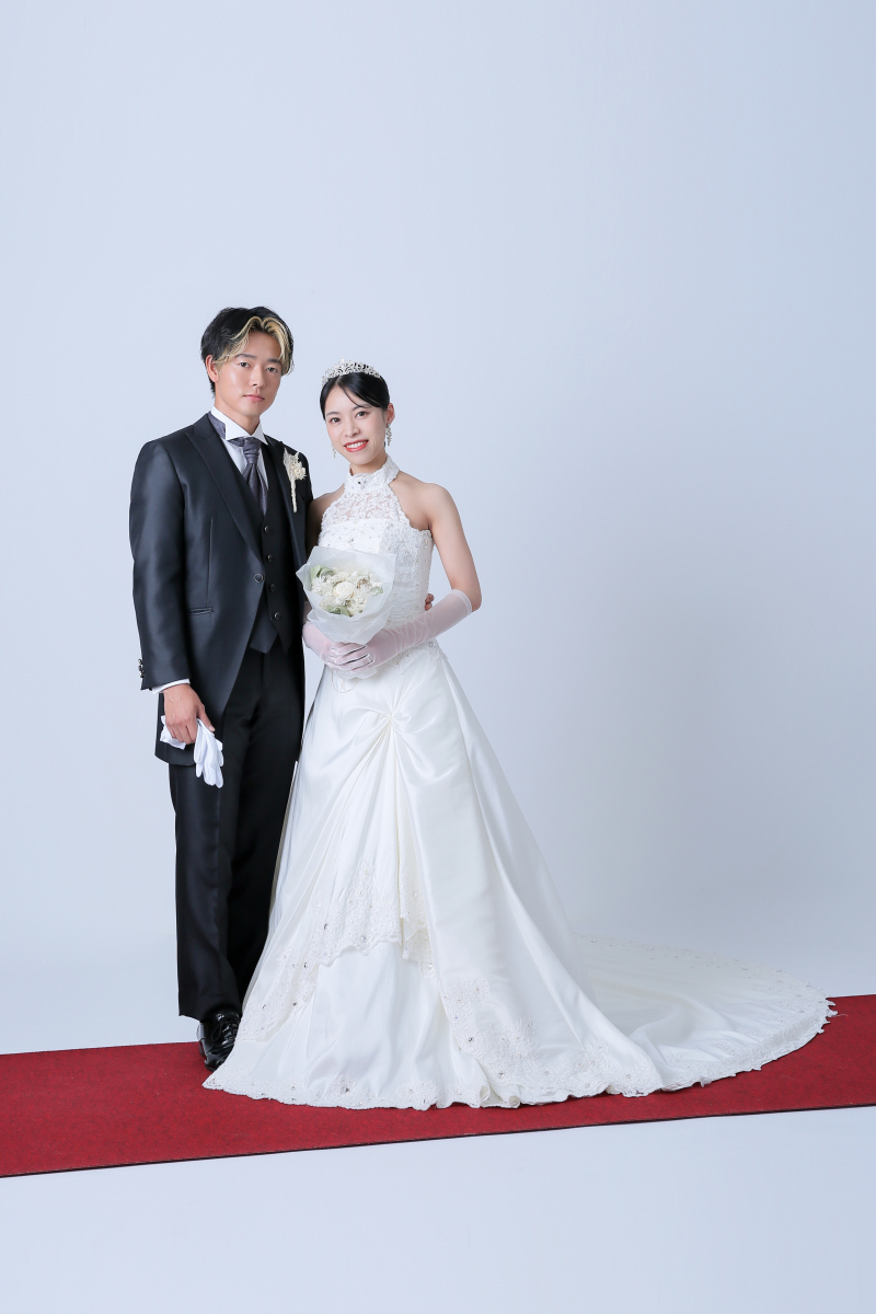 正式なポージングで