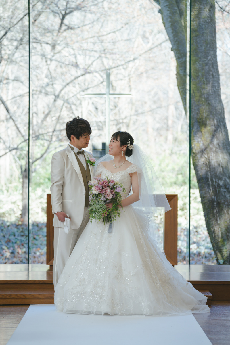 初めはかっちりと