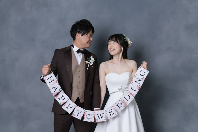 ガーランドを持って