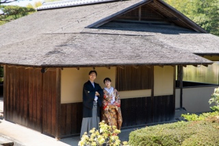 伝統的な和装から趣味全開のスタジオショット！