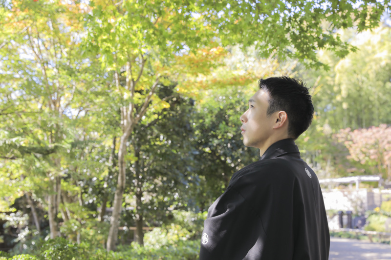 ご新郎様のソロショット。