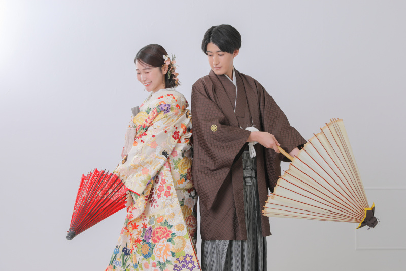 和傘を使って。