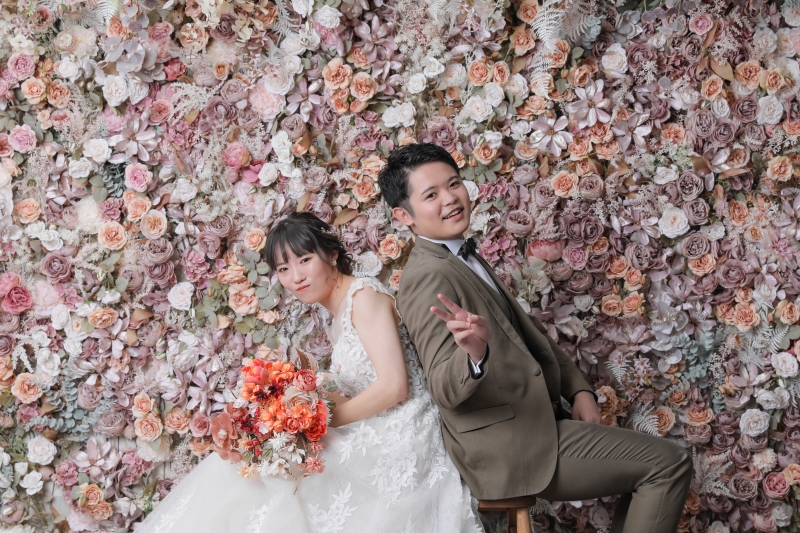 まだまだ押し合いっこ