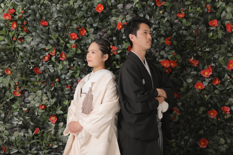 椿の花でかっこよく