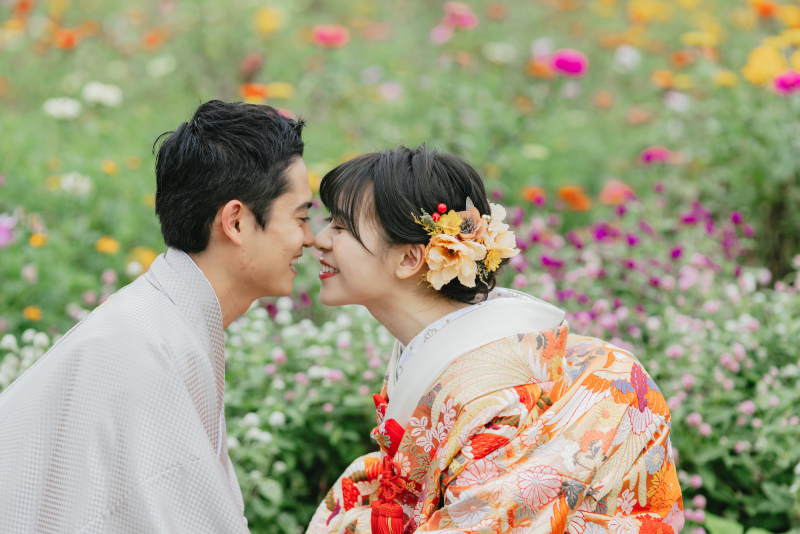 シーズン料金無料【昭和記念公園和装1箇所プラン】大満足の200カット以上データ＆アルバム付)写真台紙1冊もついてくる