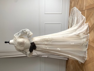 Claire Pettibone Emum