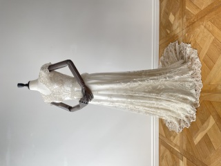 Claire Pettibone Cora