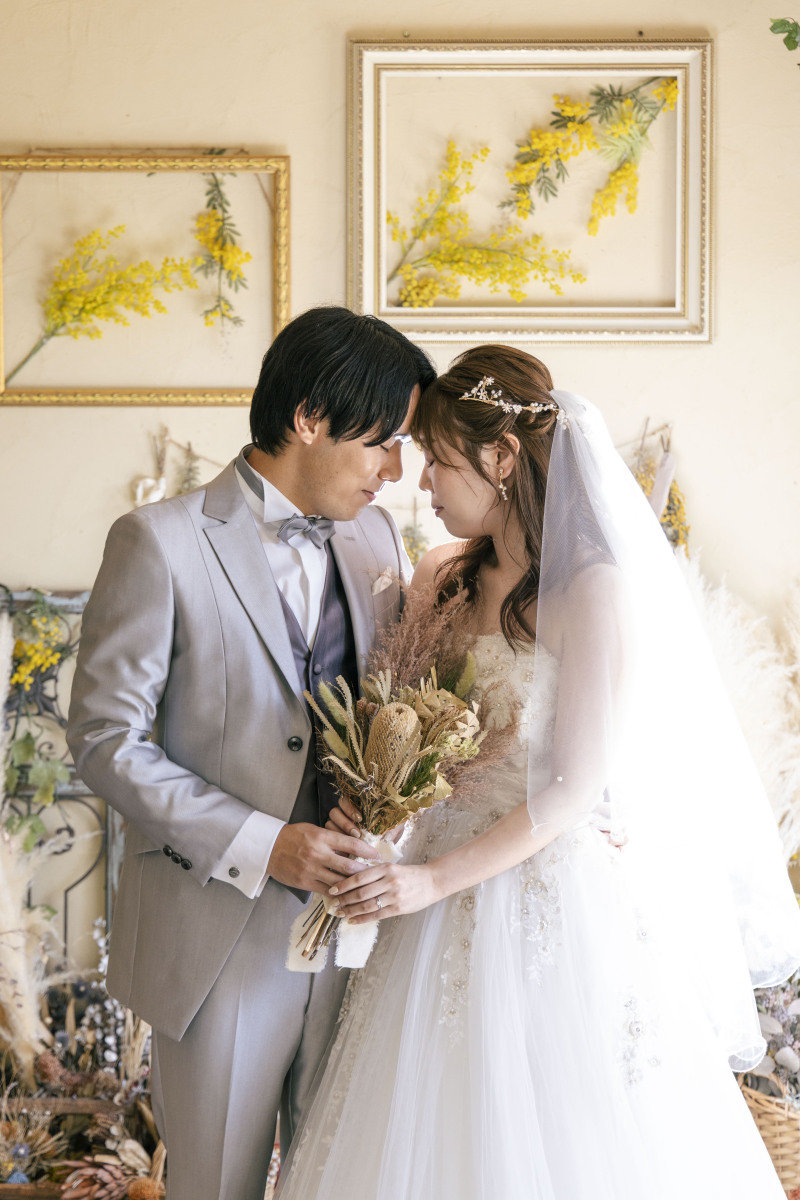 おでこをこつん