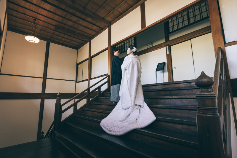 レトロな階段で素敵な一枚