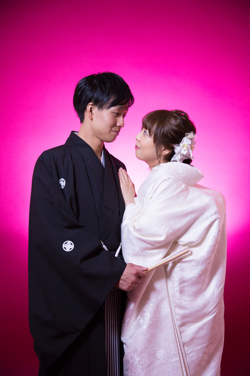 バック紙とライトでカッコイイ一枚