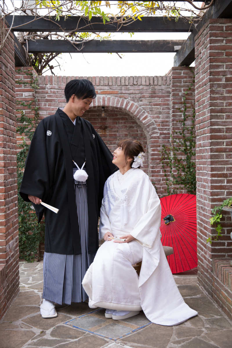 レンガ造りのガーデンでロケ風に