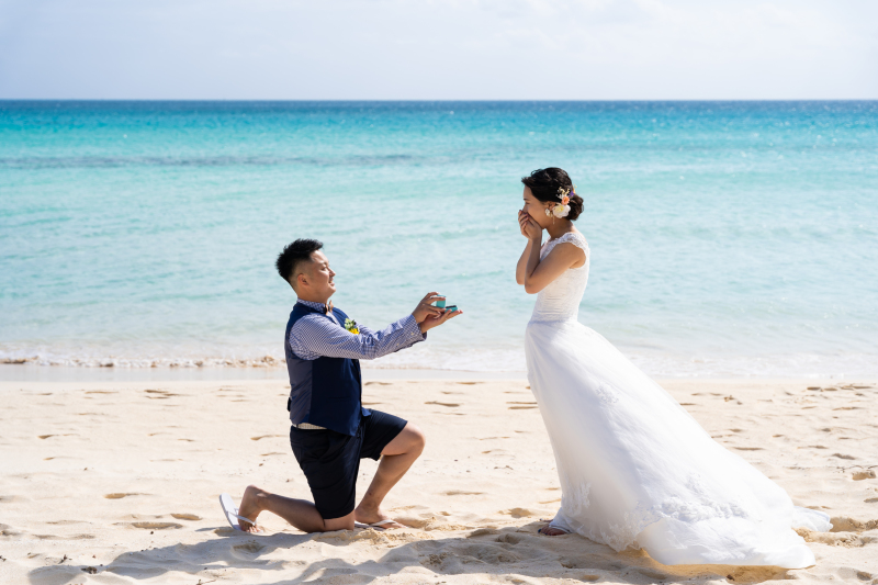 ひざまづきショット