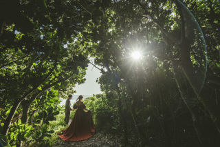 【ウェディング＋テラコッタカラードレス♪】海と緑に身を任せて・・・