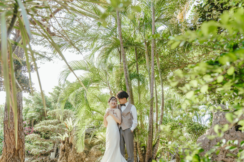 様々な種類のグリーンが広がる植物スポットエリア