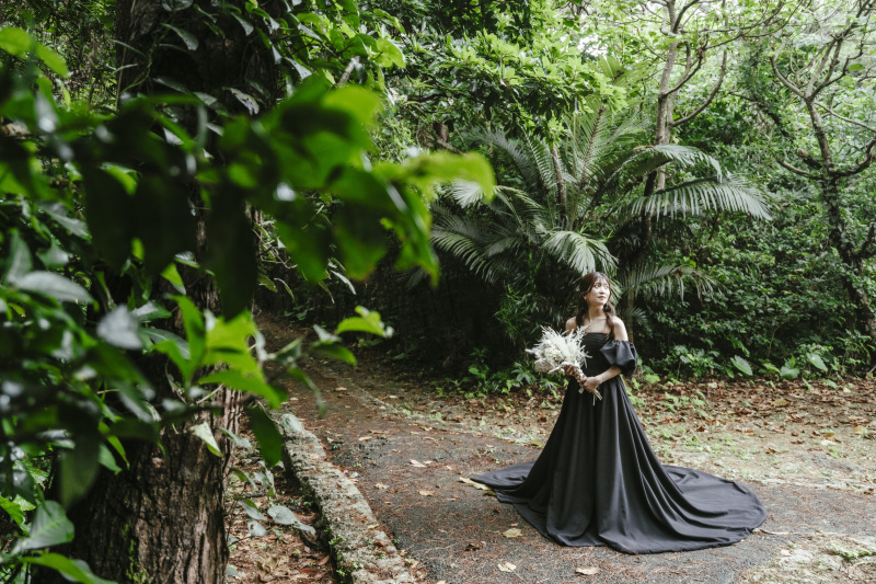 ドレスに合わせてヘアスタイルもチェンジ