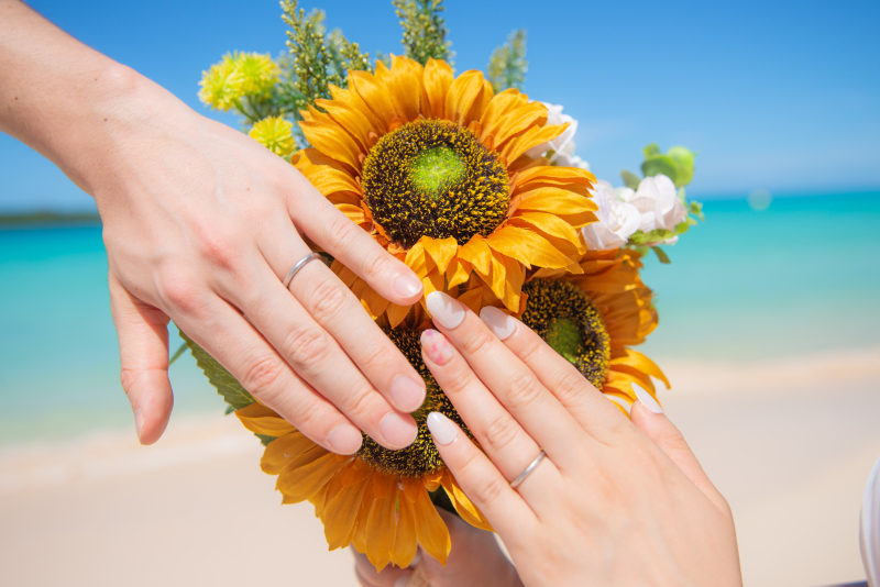 ヒマワリブーケと指輪♡