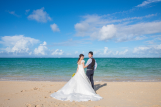 秘密のビーチにご案内