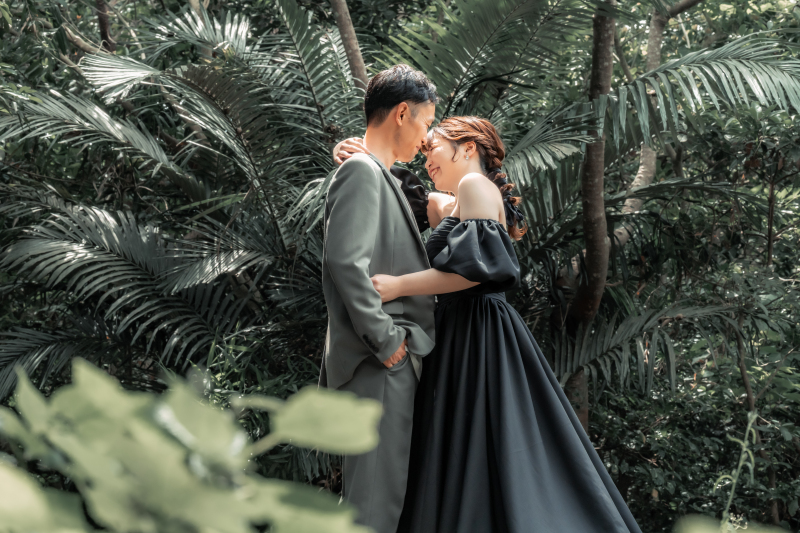 落ち着いた森の中にピッタリ合ったコーディネート