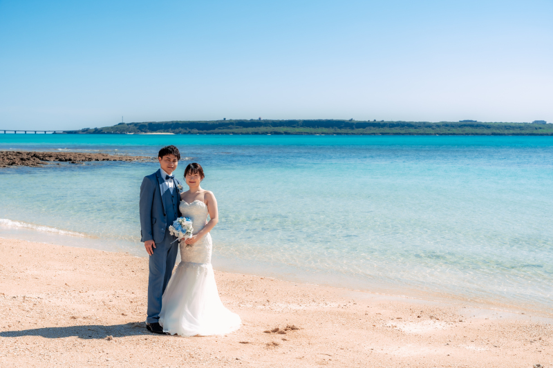 そして森を抜けた先に辿り着いた宮古ブルーに輝く