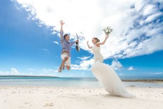 【ビーチグリーン200cプラン♪】青い空と海で奏でるおふたりの時間