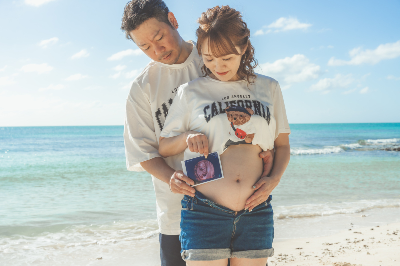 ラストはウェディングドレスとタキシードを脱いで