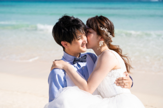 美しい海に包まれた